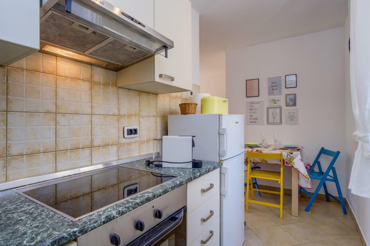 Apartament Dairos Mali Lošinj Zewnętrze zdjęcie